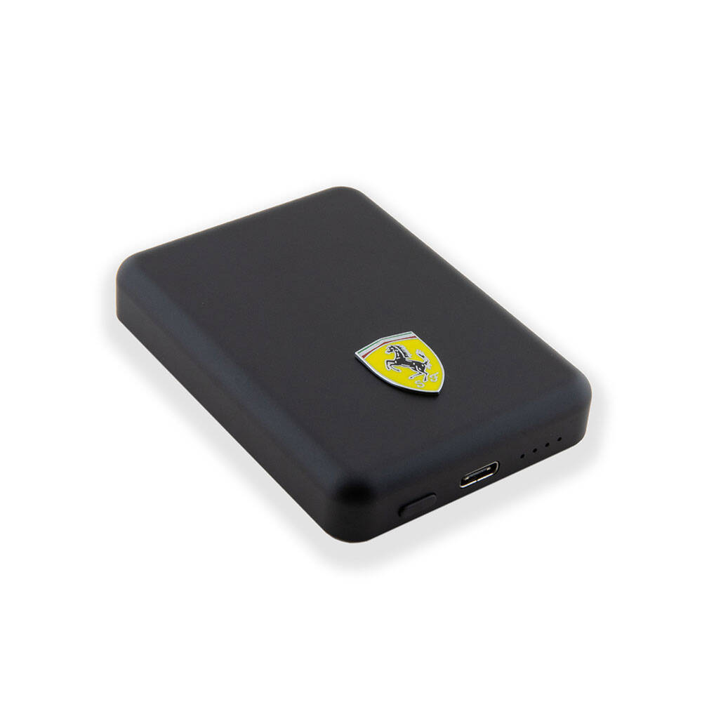 Ferrari%20Led%20Işıklı%20Göstergeli%20Magsafe%20Magnetik%20Orjinal%20Lisanslı%20Powerbank%205000%20Mah